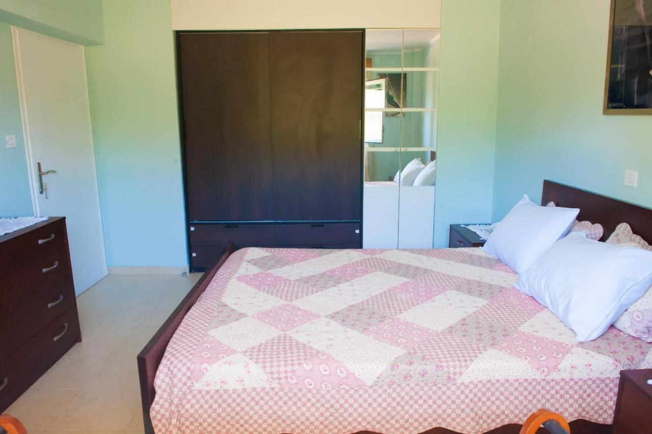 Olives Estate Apartments Grande プレベザ エクステリア 写真