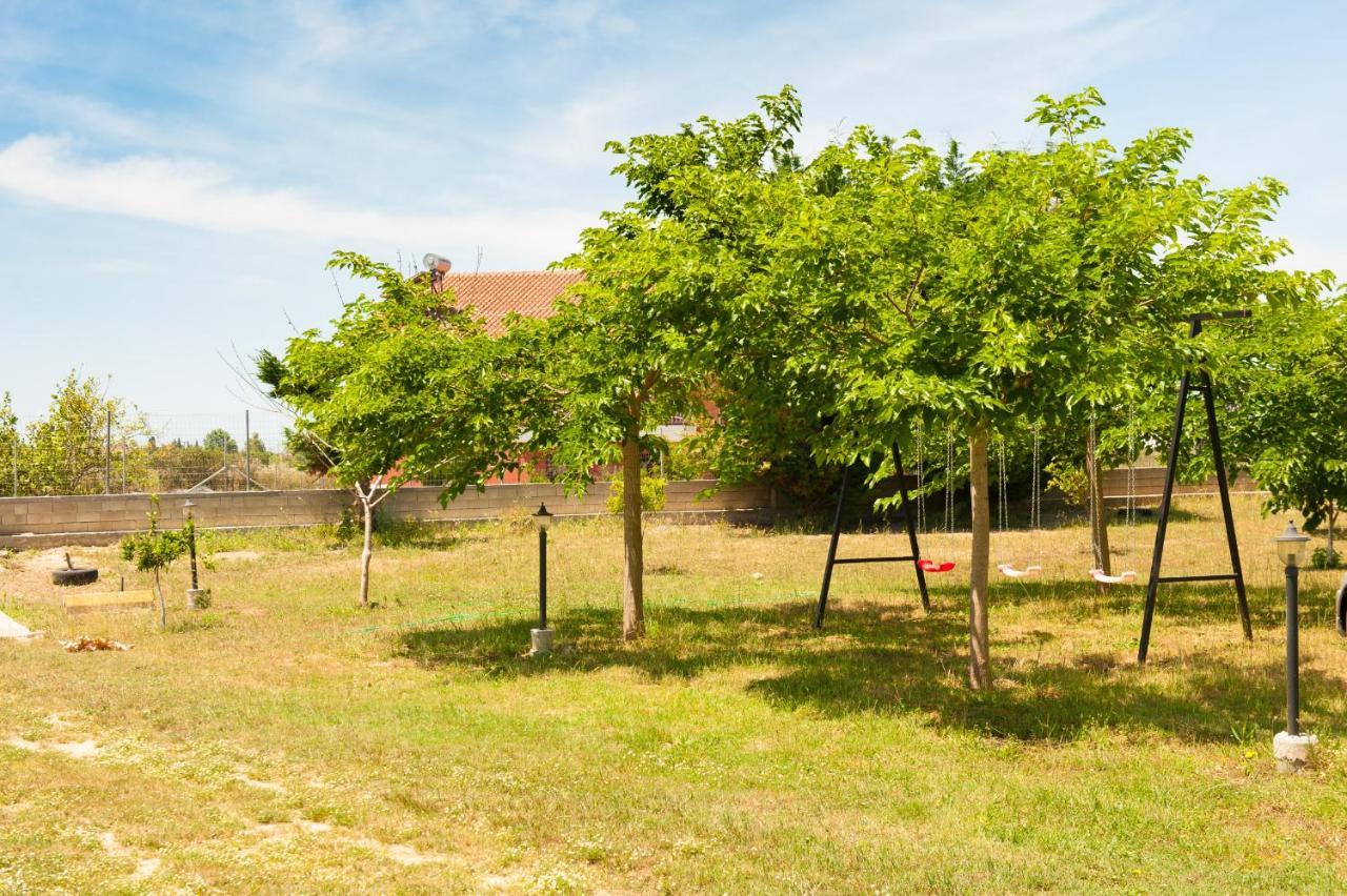 Olives Estate Apartments Grande プレベザ エクステリア 写真